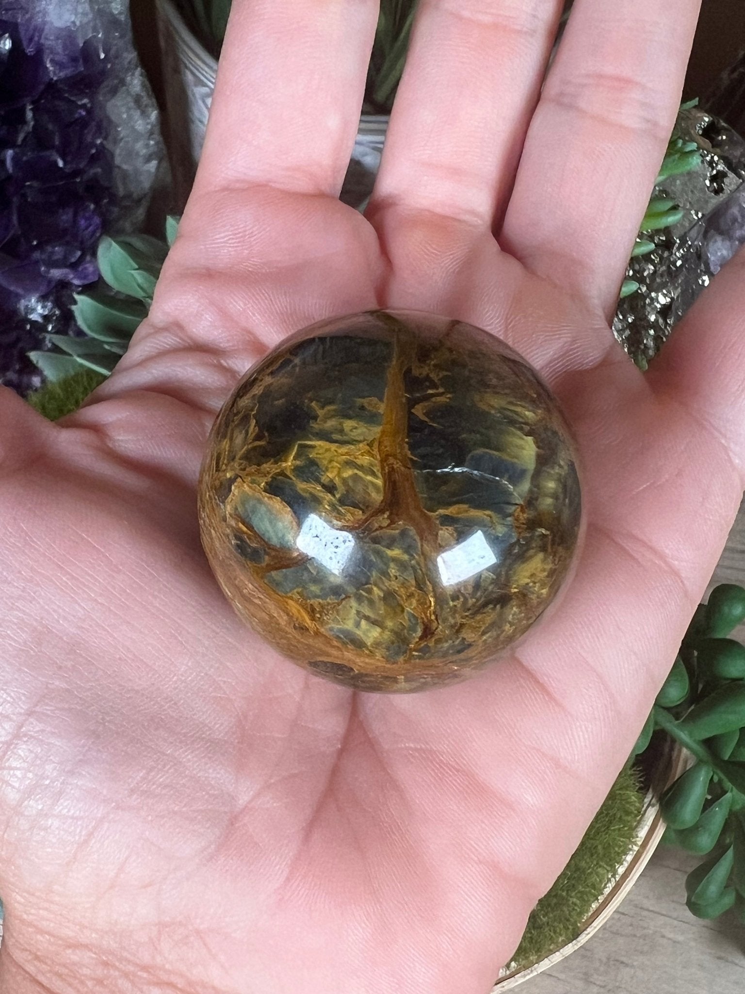 Nellite Sphere 40mm, 4 - Purple Door Alchemy