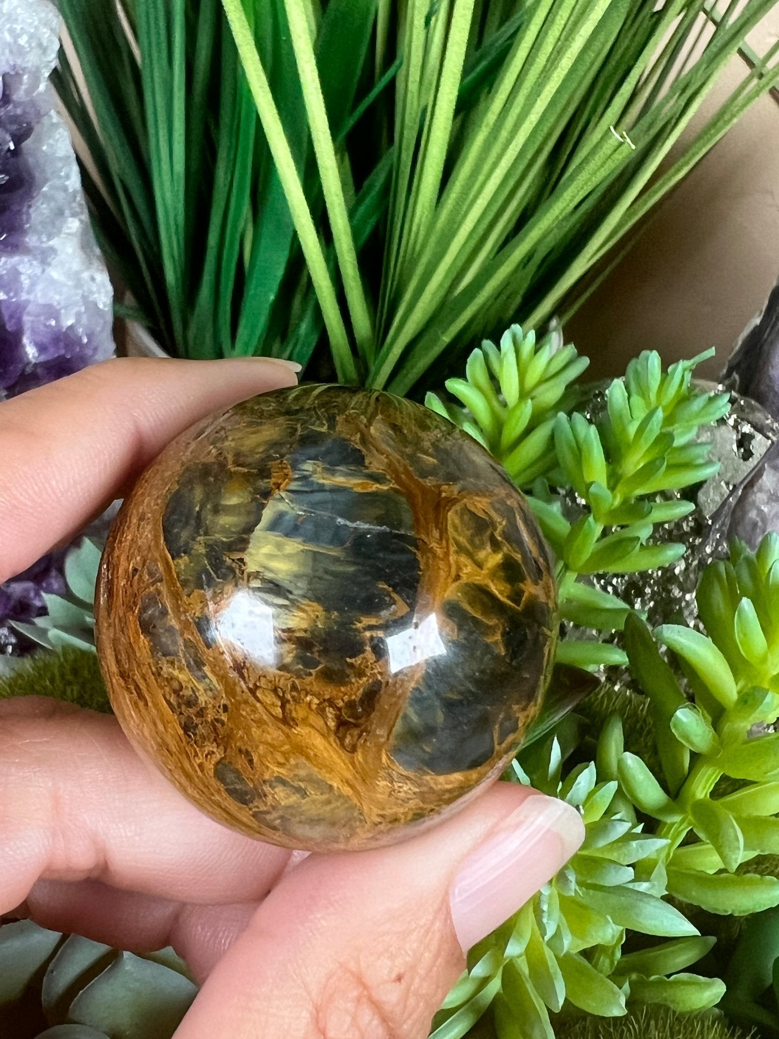 Nellite Sphere 40mm, 4 - Purple Door Alchemy