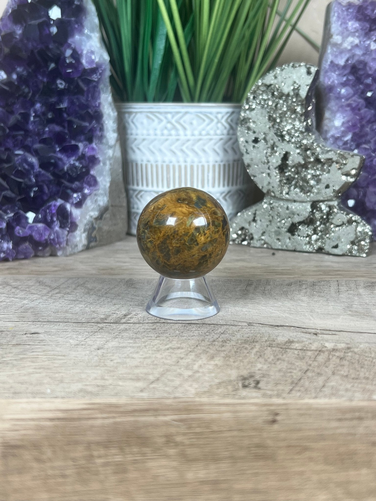 Nellite Sphere 40mm, 4 - Purple Door Alchemy