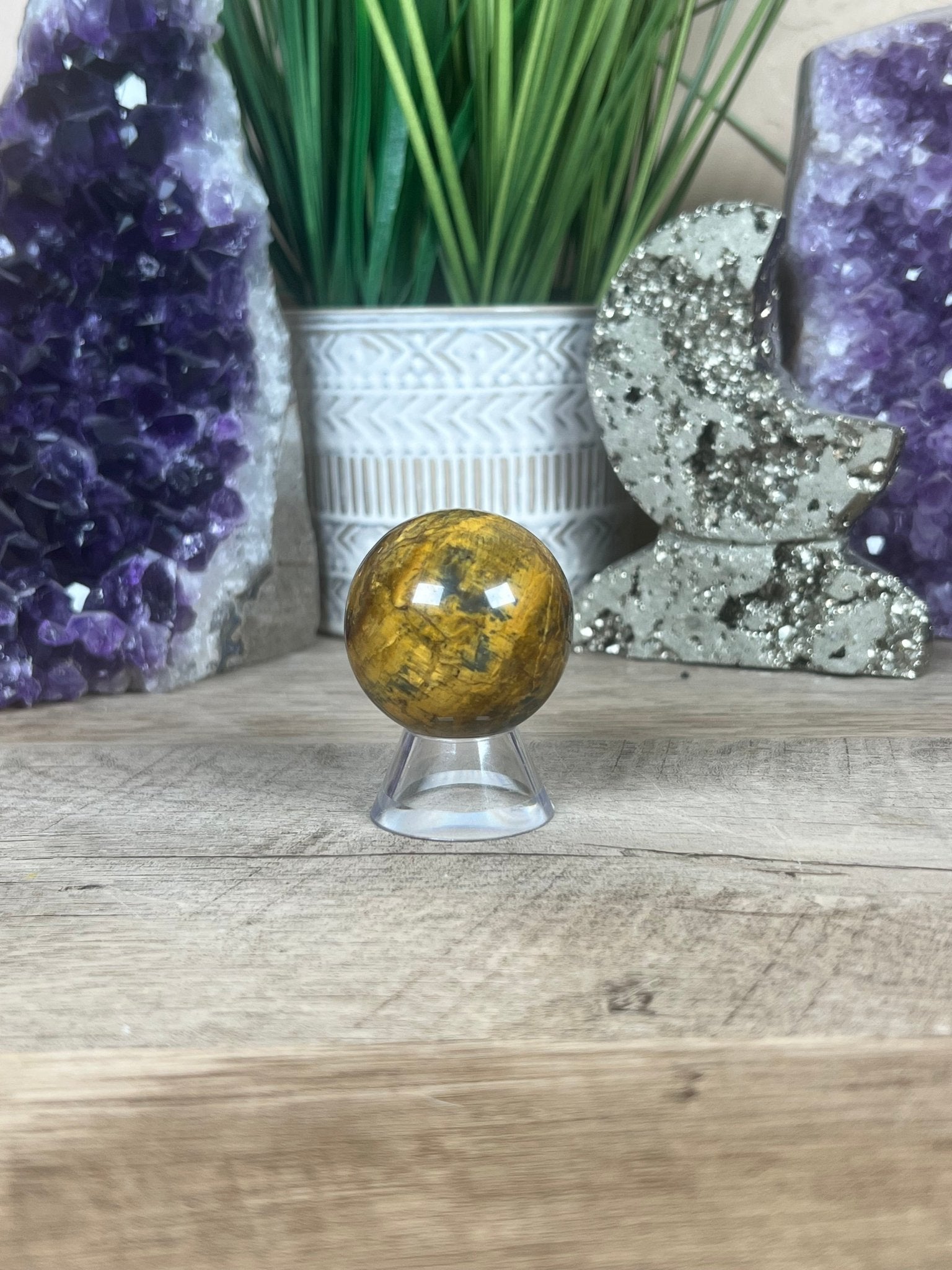 Nellite Sphere 40mm, 5 - Purple Door Alchemy