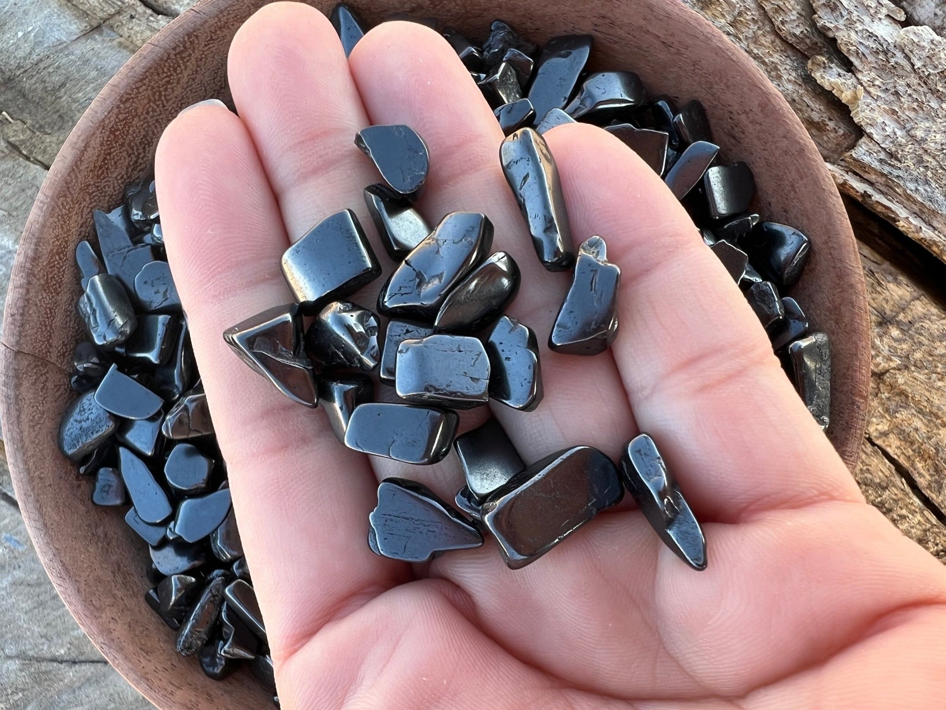 Petrovsky Shungite Chips (1 ounce, 1/2 lb, 1 lb) - Purple Door Alchemy