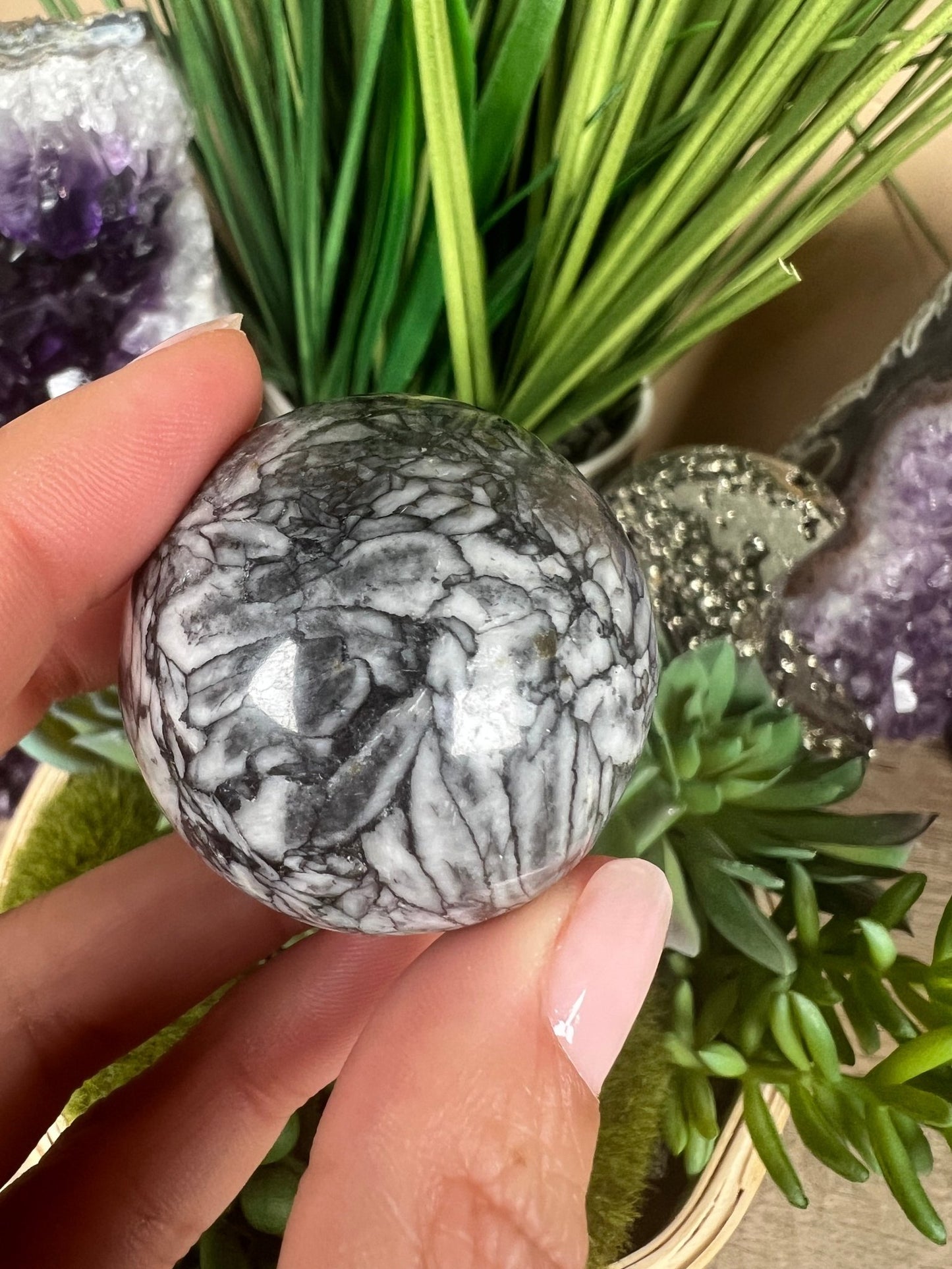 Pinolith Sphere - Purple Door Alchemy