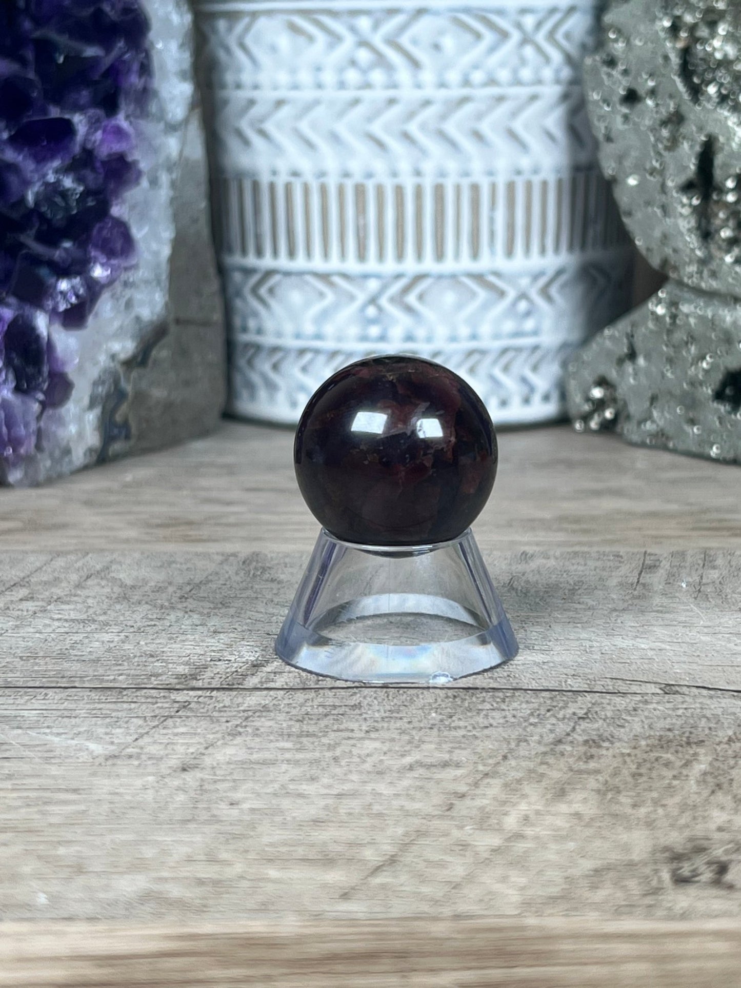 Star Garnet Sphere 26mm, 1 in - Purple Door Alchemy