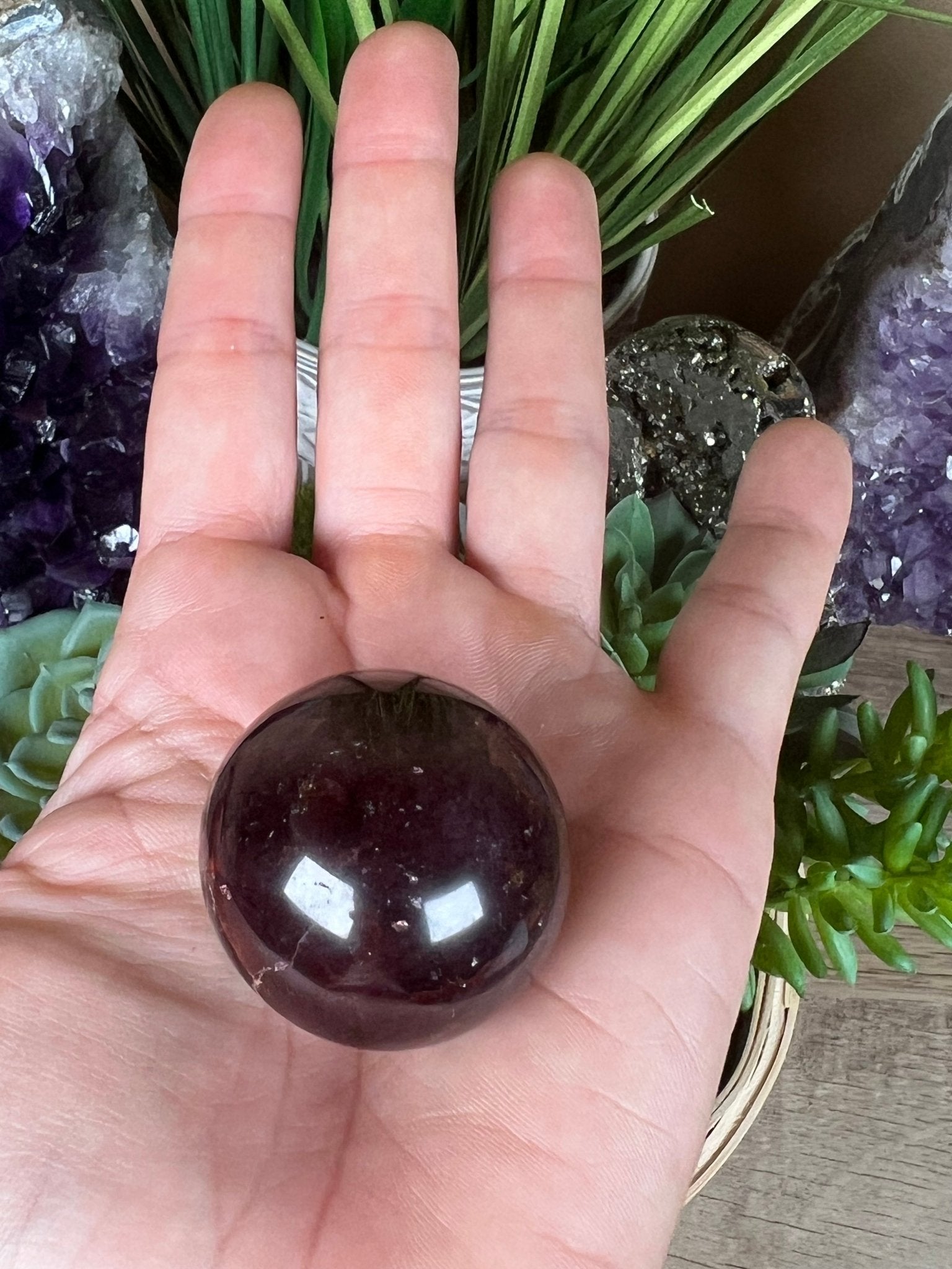 Star Garnet Sphere 36mm, 1.42 in - Purple Door Alchemy