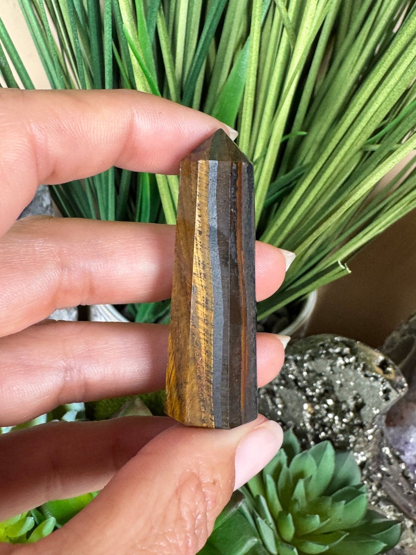 Tigers Eye Point - Purple Door Alchemy