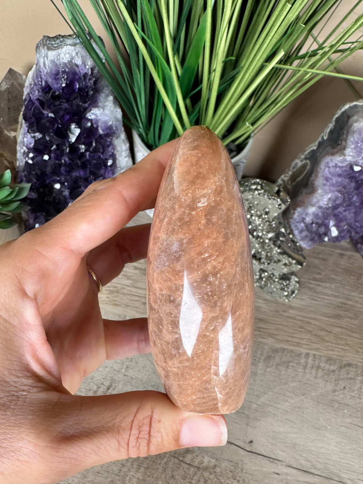 Peach Moonstone Freeform 3.5in