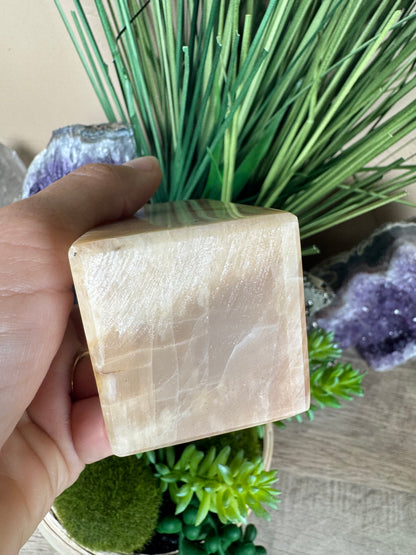 Peach Moonstone Obelisk 4.4in