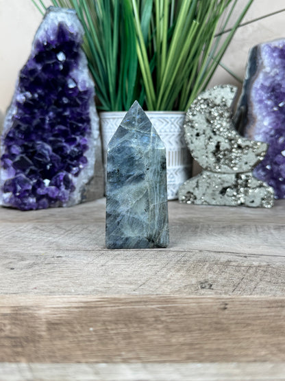 Sunset Labradorite Point 91mm/3.58in