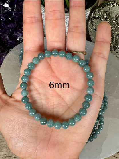 Guatemalan Jade Bracelet - Light Blue