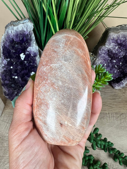 Peach Moonstone Freeform 4.7 Inch