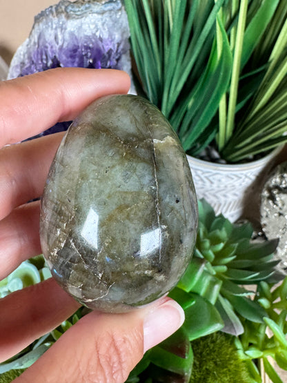Labradorite Egg 2.2in