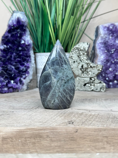 Polished Purple Labradorite Flame 4in