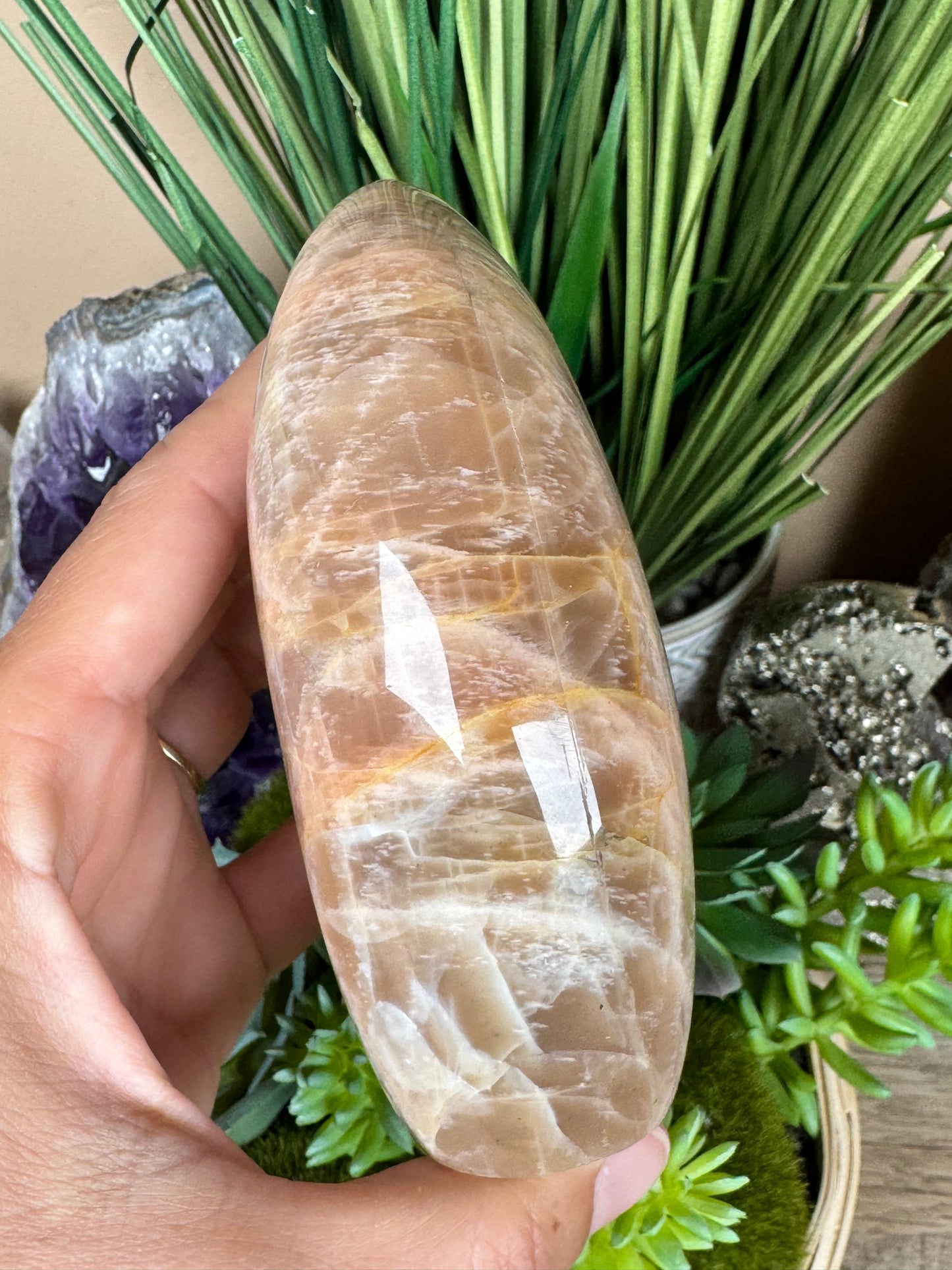 Peach Moonstone Freeform 4.17in
