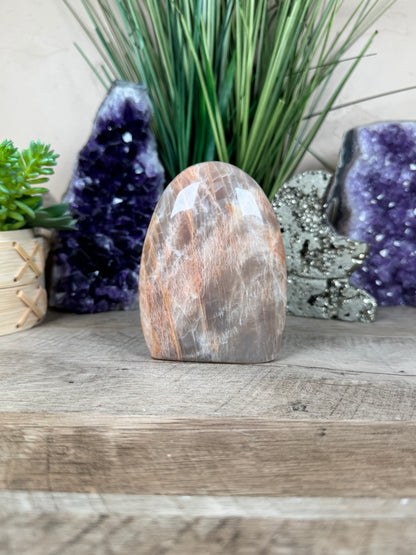 Peach Moonstone Freeform 4.15in
