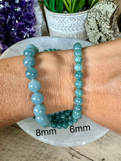 Guatemalan Jade Bracelet - Light Blue