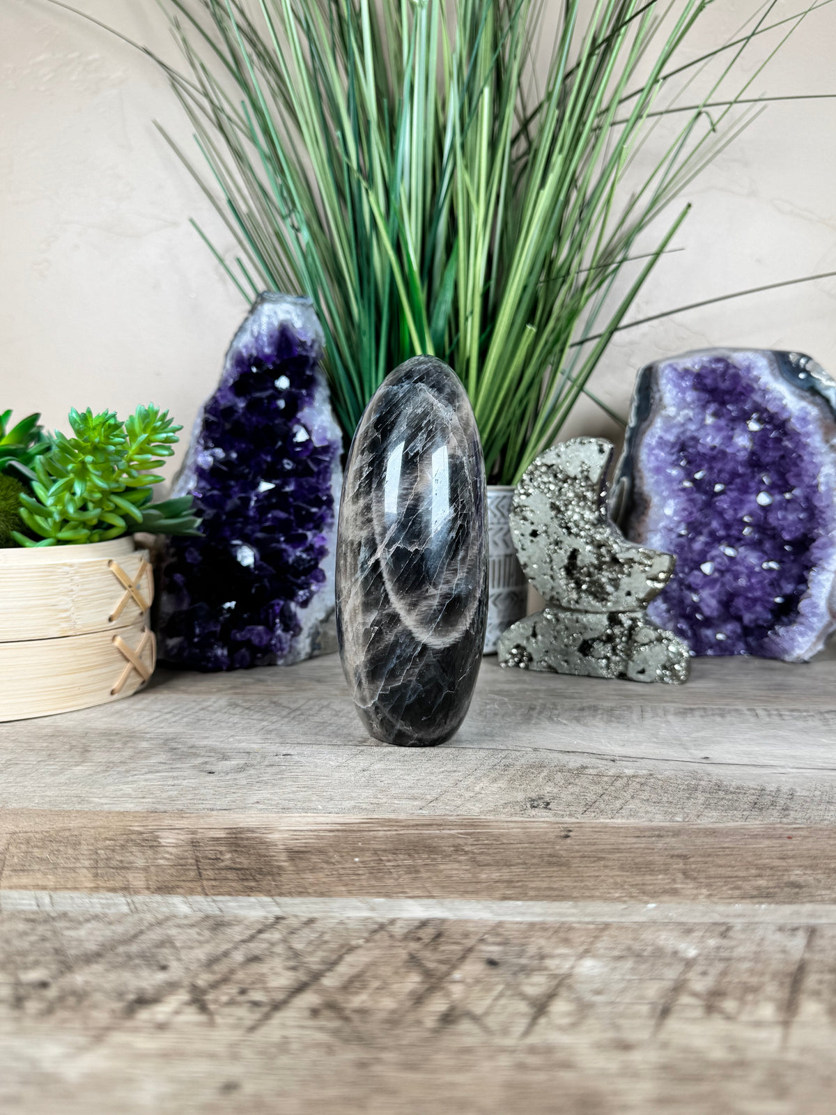 Black Moonstone Freeform 5.39in