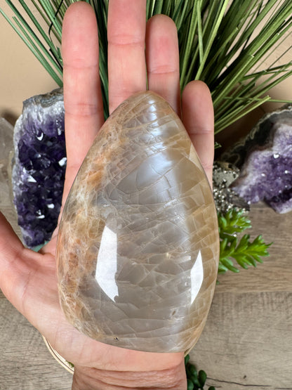 Peach Moonstone Freeform 3.7in