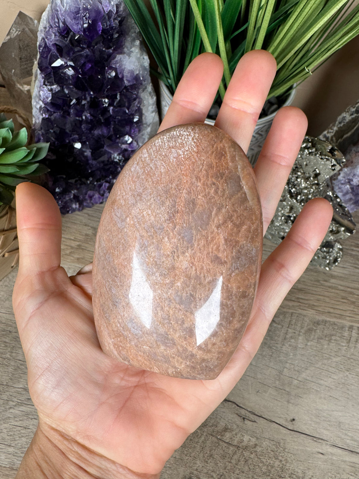 Peach Moonstone Freeform 3.5in