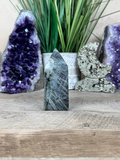 Sunset Labradorite Point 91mm/3.58in