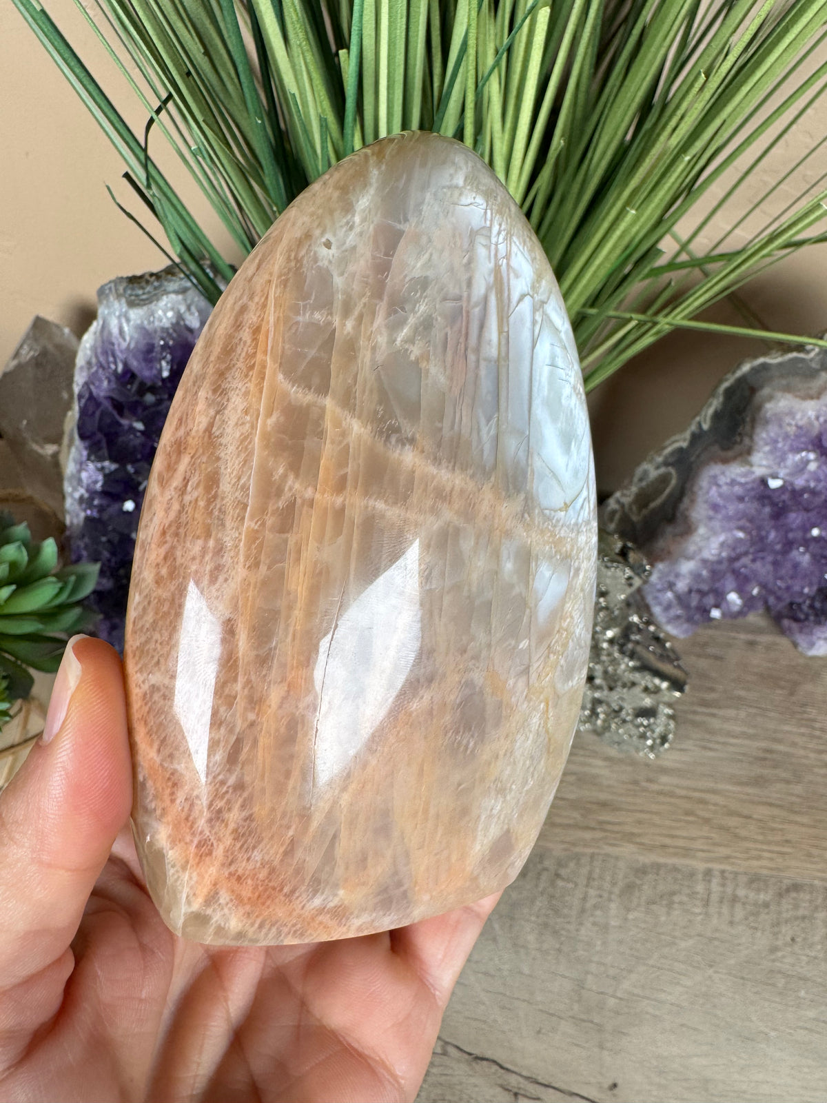 Peach Moonstone Freeform 4.72in