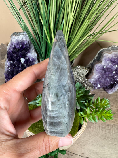 Polished Purple Labradorite Flame 4in