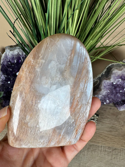 Peach Moonstone Freeform 4.15in