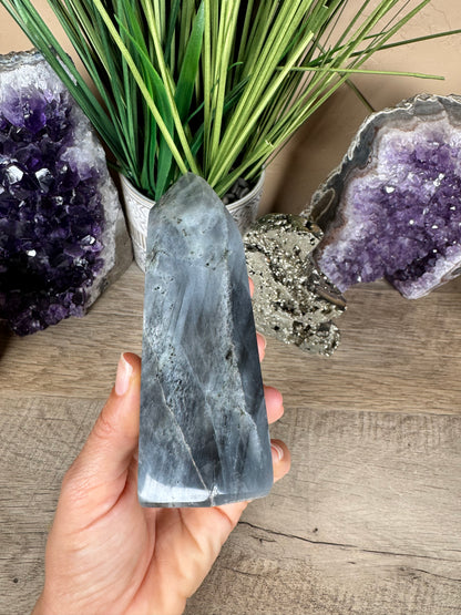 Sunset Labradorite Point 5in