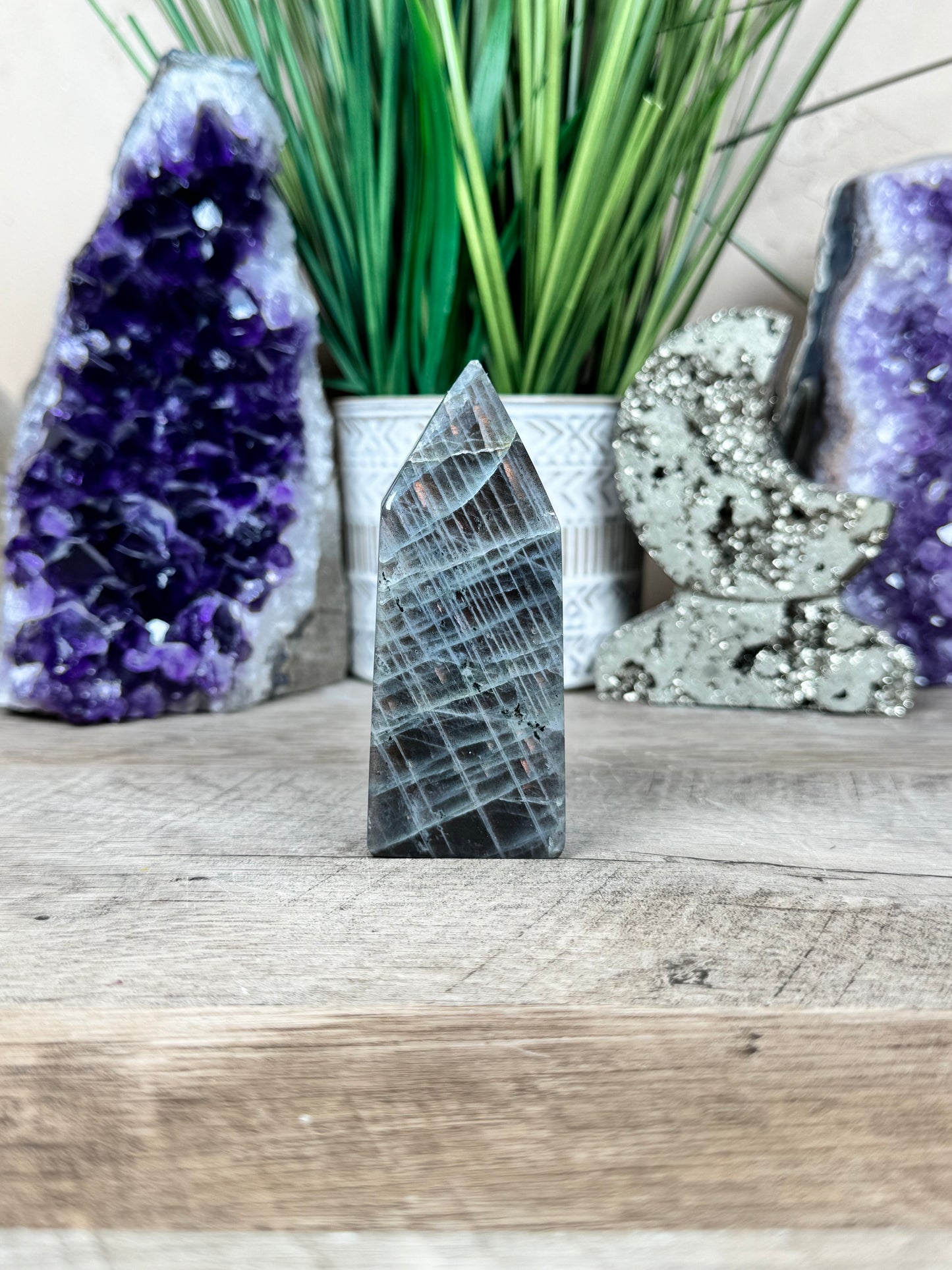 Sunset Labradorite Point 91mm/3.58in
