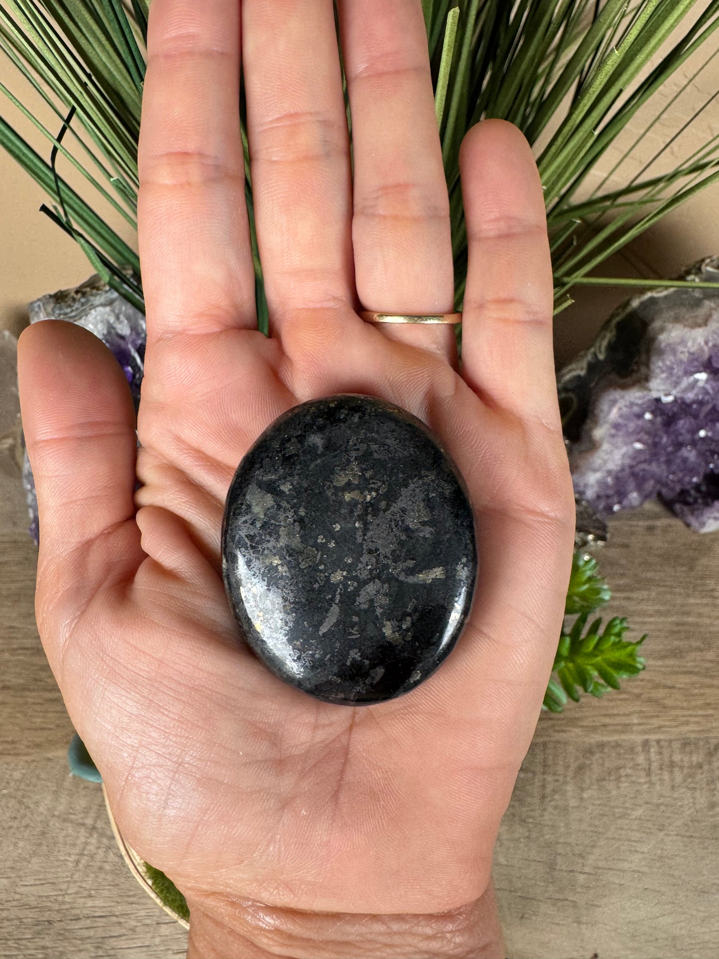 Healer's Gold Palm Stone