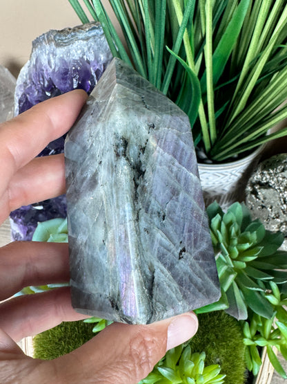 Sunset Labradorite Point 91mm/3.58in