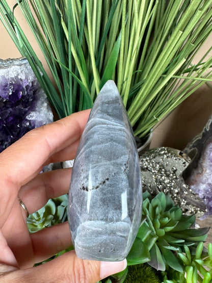 Polished Purple Labradorite Flame 3.4in