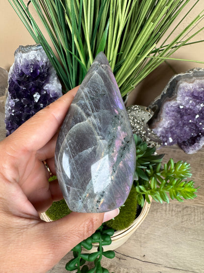 Polished Purple Labradorite Flame 4in