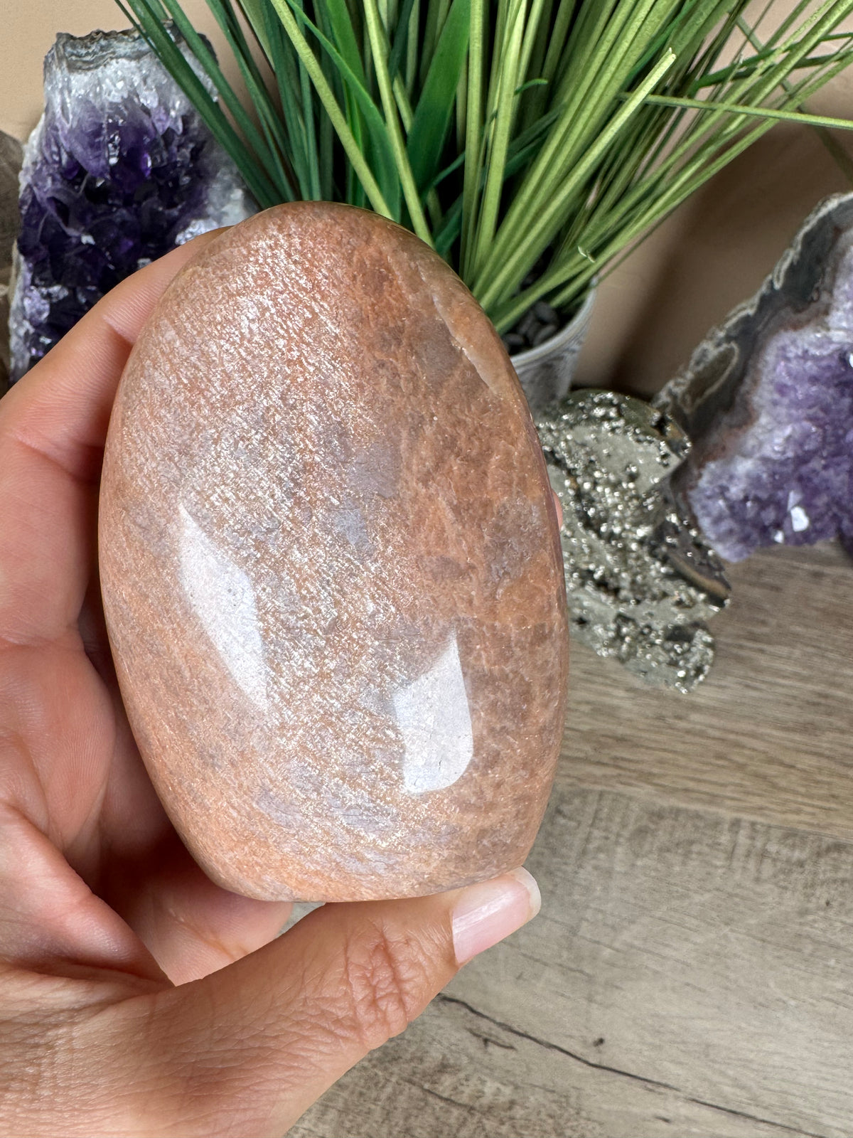Peach Moonstone Freeform 3.5in