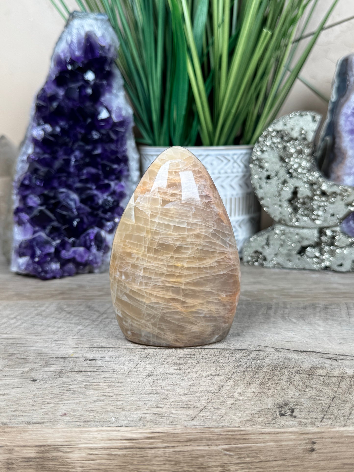 Peach Moonstone Freeform 3.7in