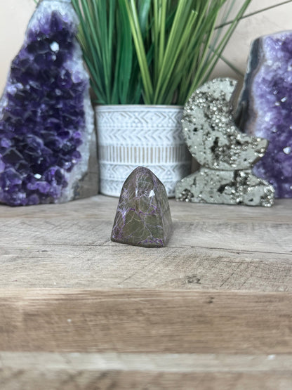 Atlantisite Freeform 49mm - Purple Door Alchemy