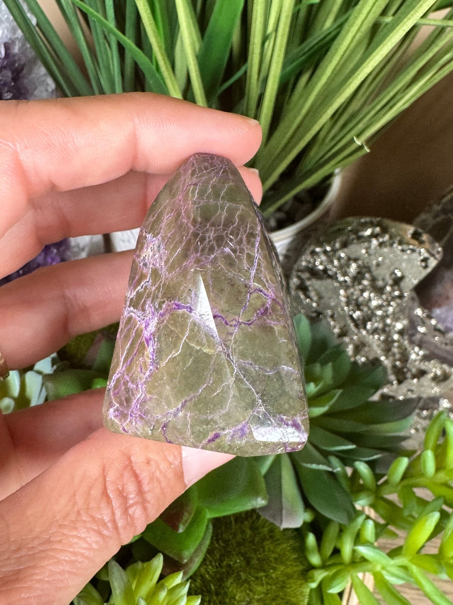 Atlantisite Freeform 49mm - Purple Door Alchemy