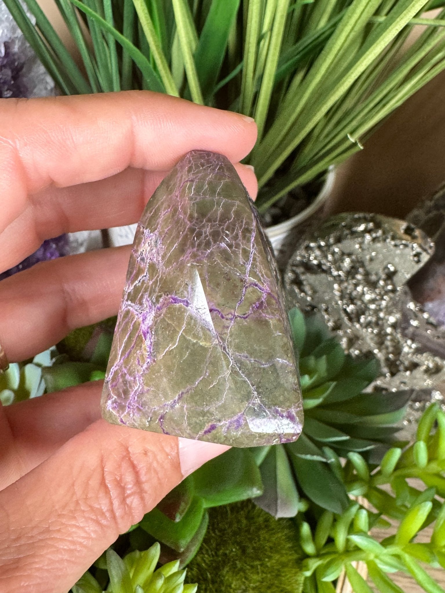 Atlantisite Freeform 49mm - Purple Door Alchemy