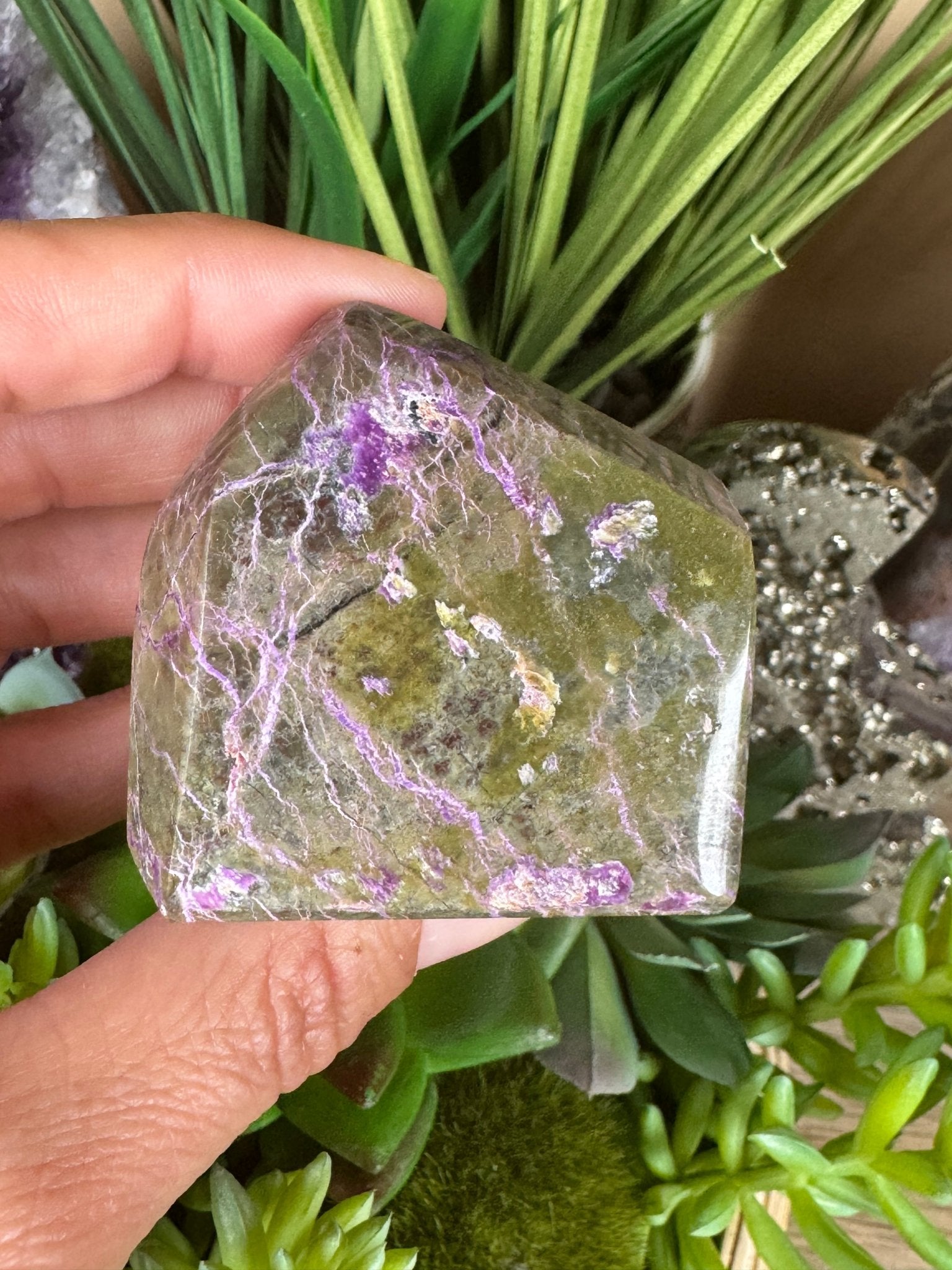 Atlantisite Freeform 49mm - Purple Door Alchemy
