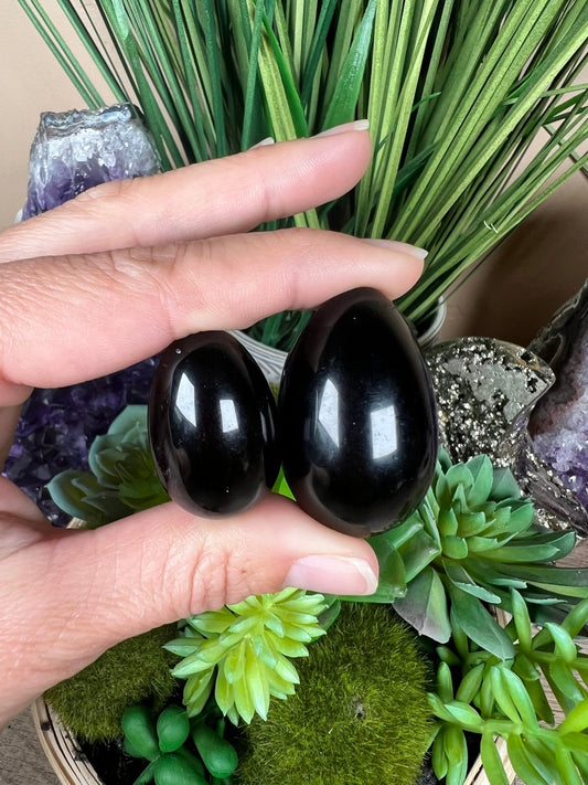 Black Obsidian Egg - Purple Door Alchemy