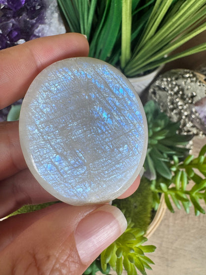 Blue Flash Palm Stone - Purple Door Alchemy