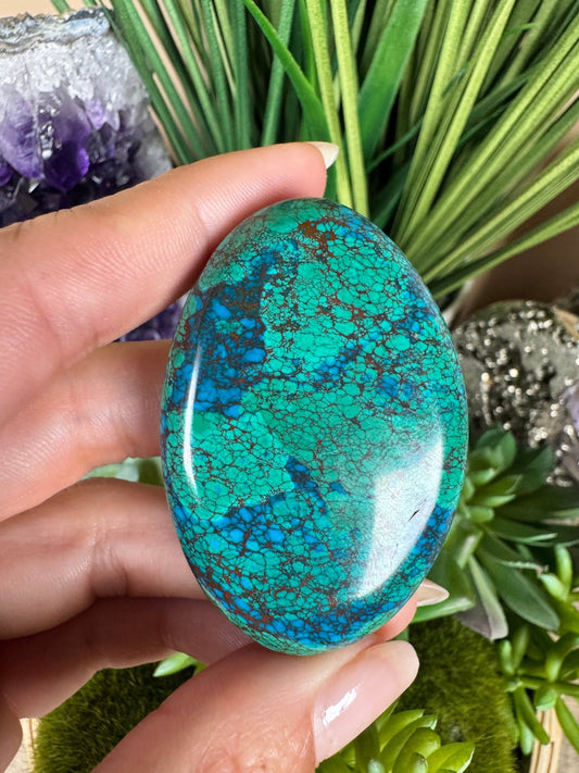 Chilean Chrysocolla Palm Stone 2.09in - Purple Door Alchemy