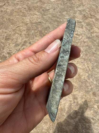 Guatemalan Jade Slab 90g - Purple Door Alchemy