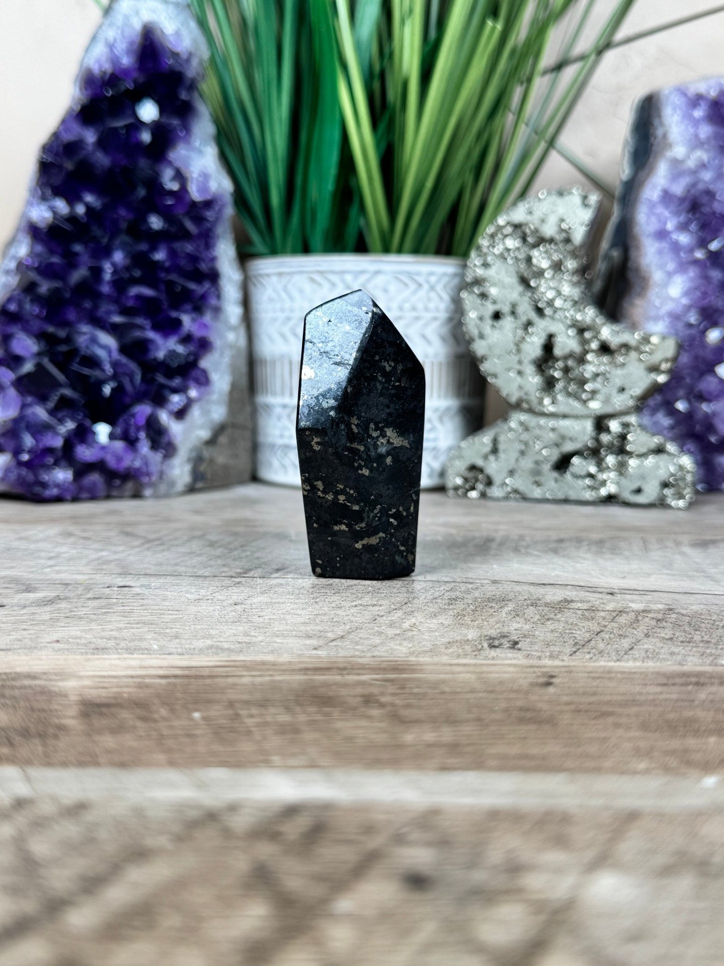 Healer's Gold Freeform 2.71in - Purple Door Alchemy