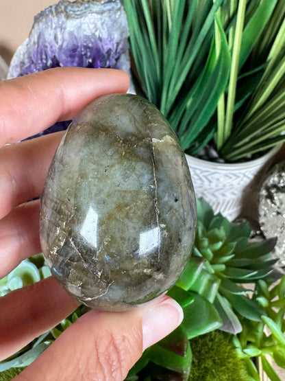 Labradorite Egg 2.2in - Purple Door Alchemy