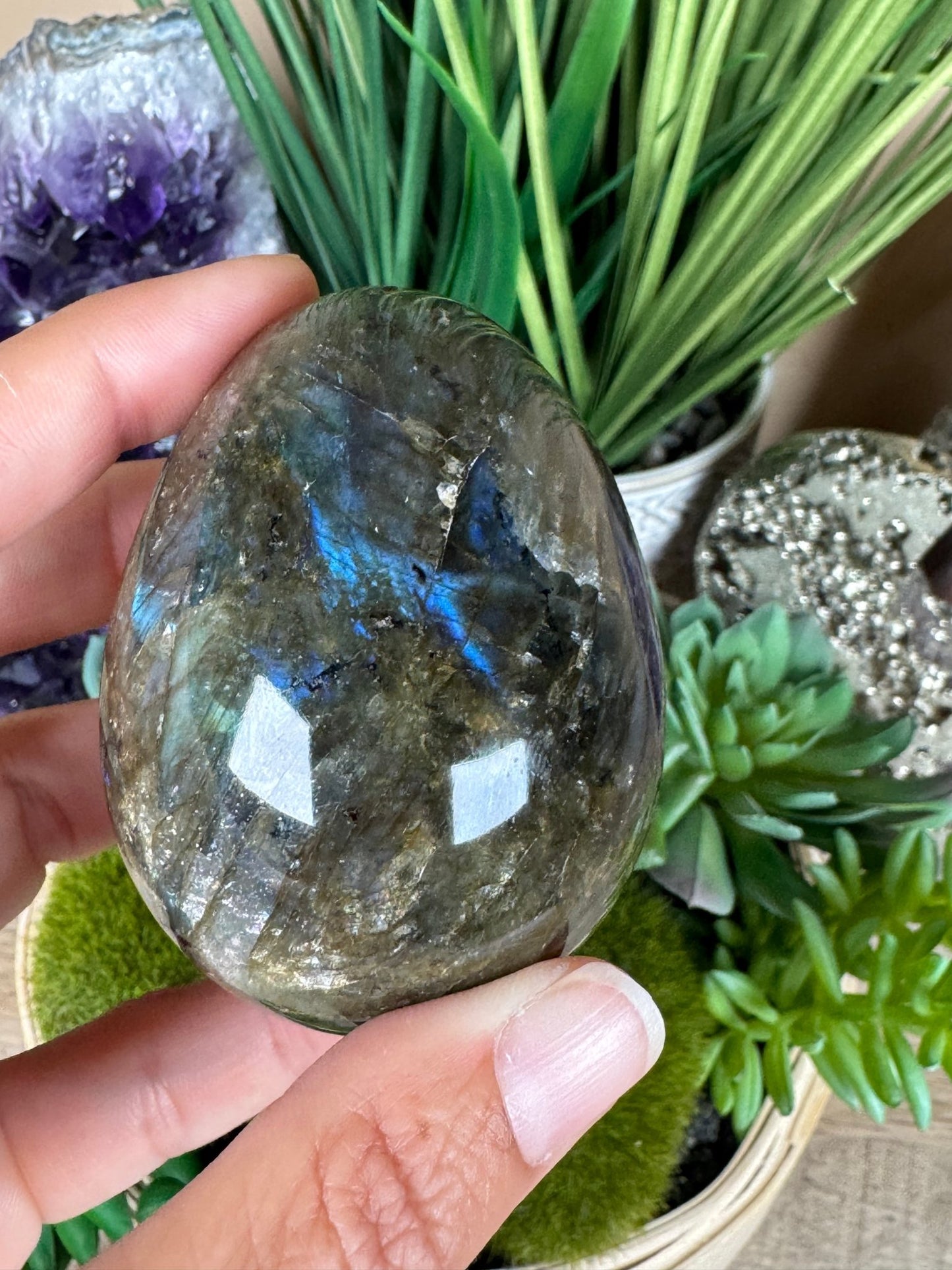 Labradorite Egg 2.6in - Purple Door Alchemy