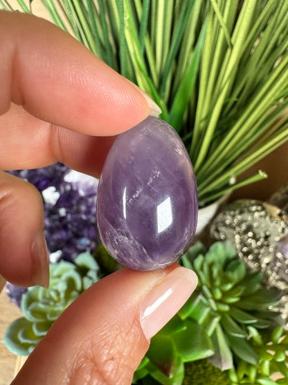 Mini Amethyst Egg - Purple Door Alchemy
