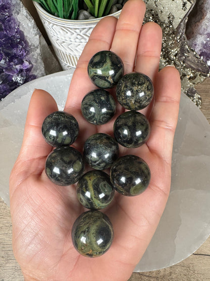 Mini Kambaba Jasper Sphere - Purple Door Alchemy