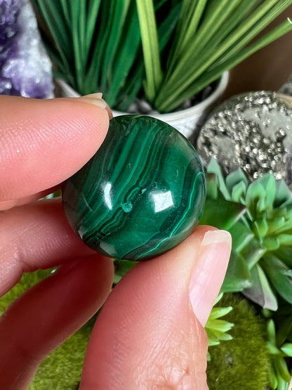 Mini Malachite Sphere 21mm - Purple Door Alchemy