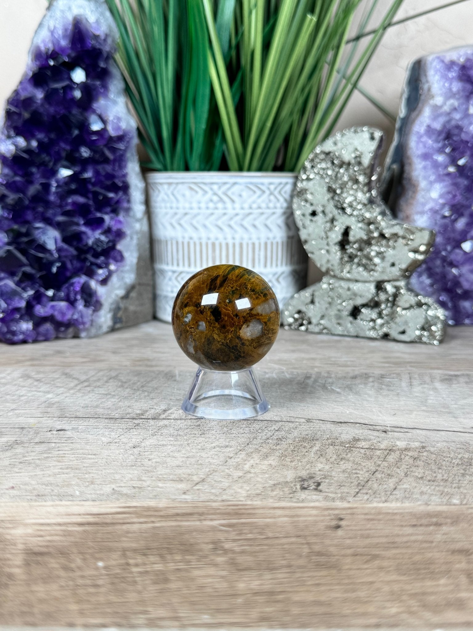 Nellite Sphere 40mm, 10 - Purple Door Alchemy