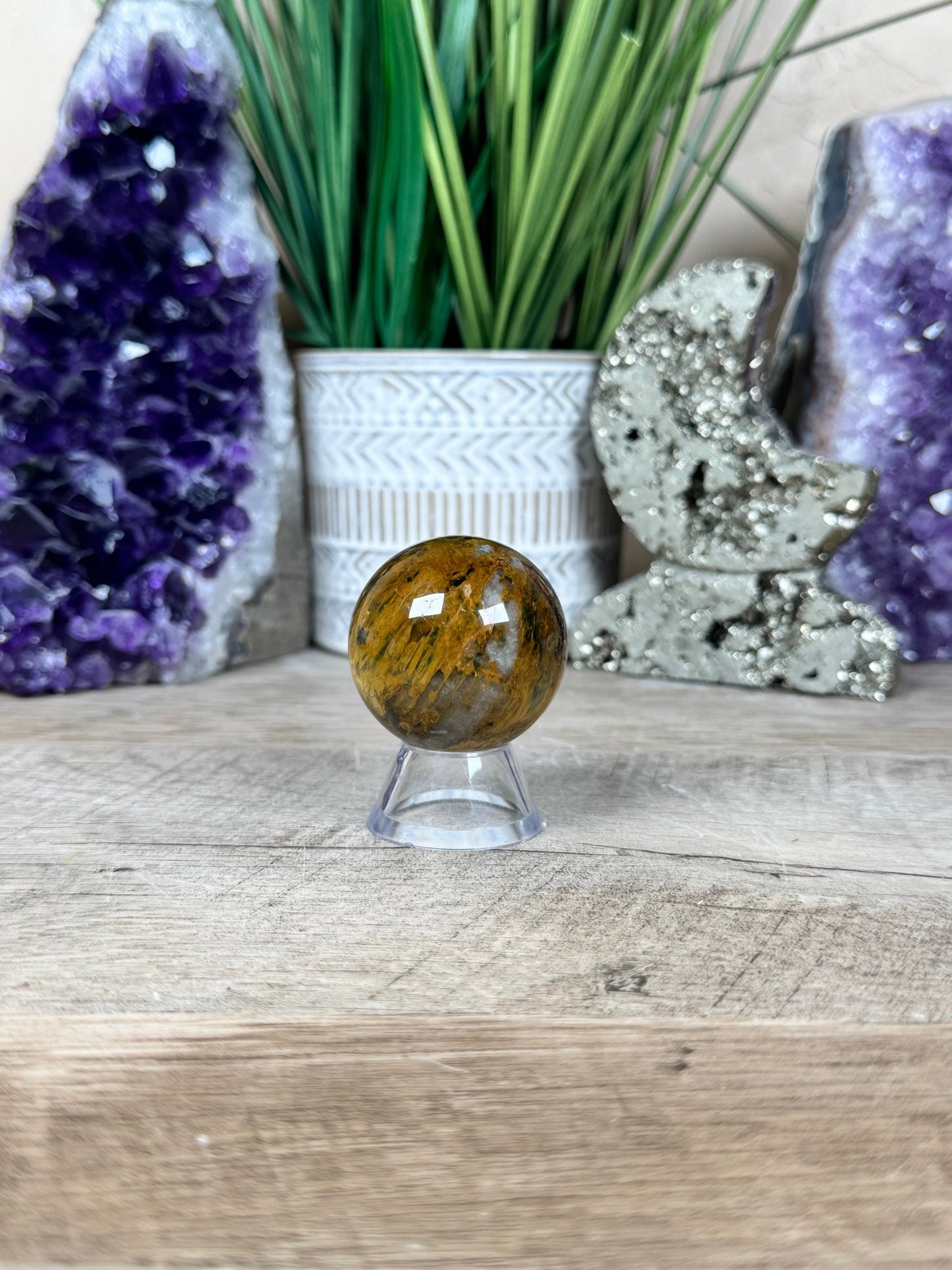 Nellite Sphere 40mm, 10 - Purple Door Alchemy